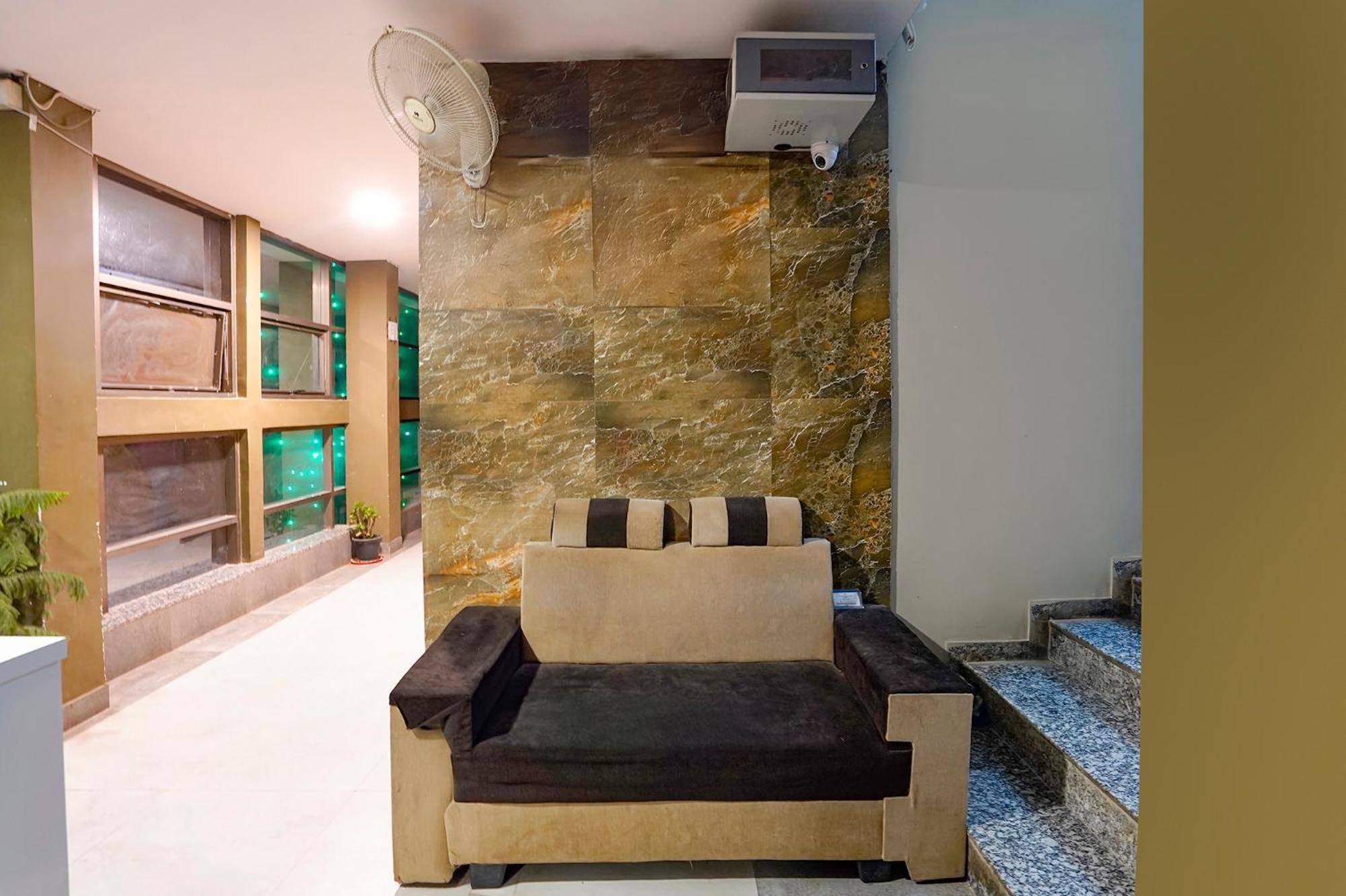 Fabhotel Relax Gandhinagar Exterior foto