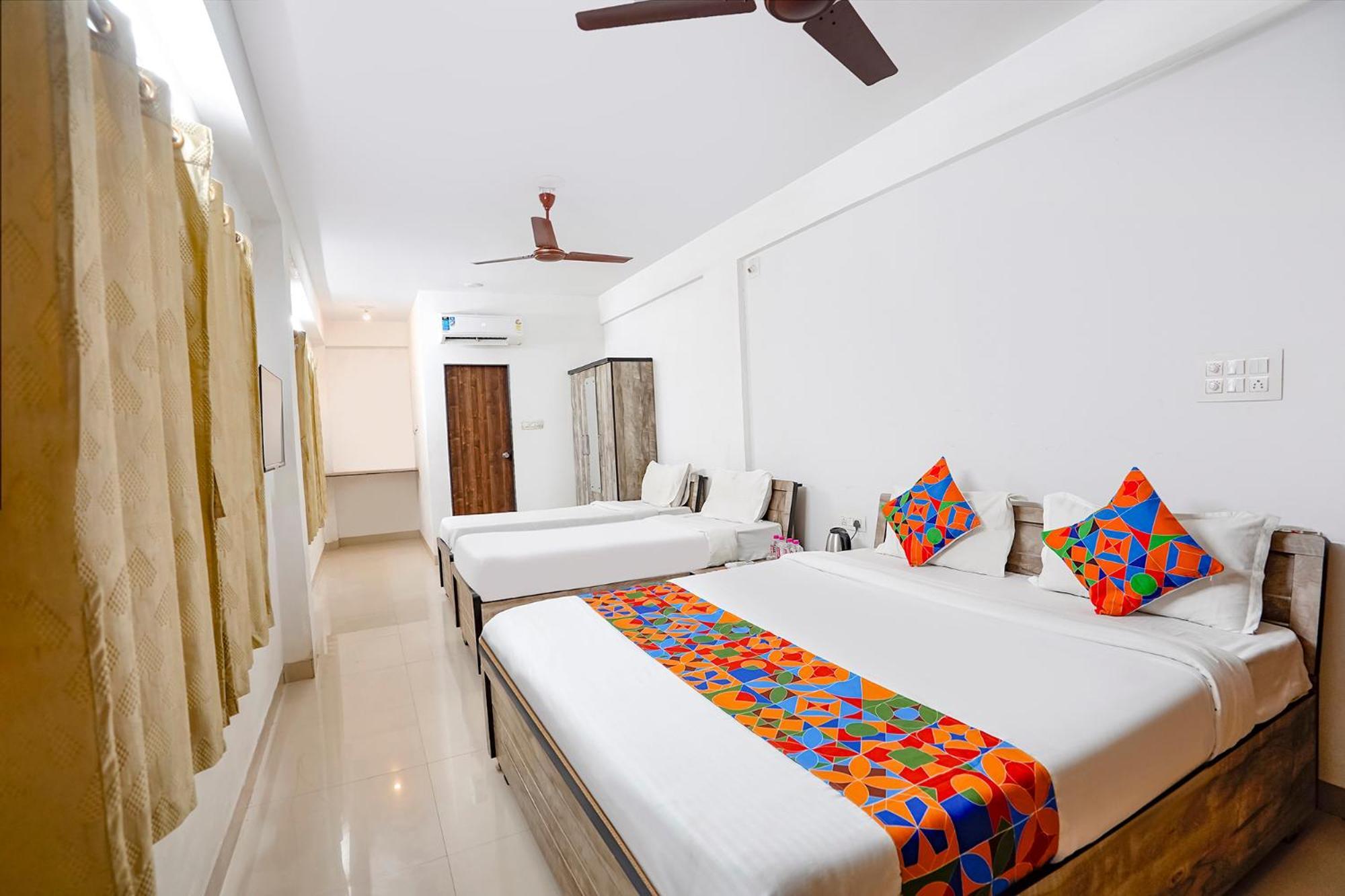 Fabhotel Relax Gandhinagar Exterior foto