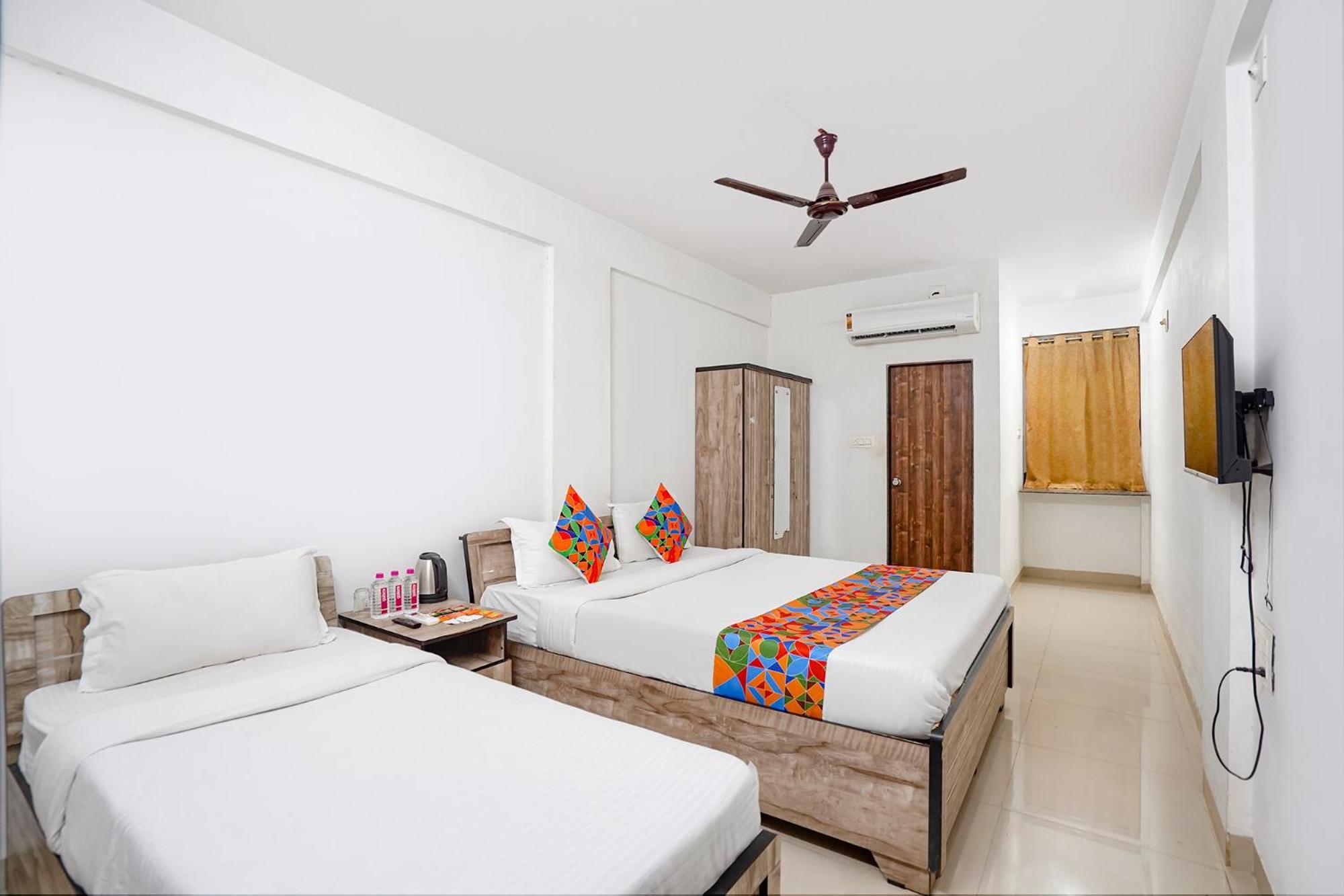 Fabhotel Relax Gandhinagar Exterior foto